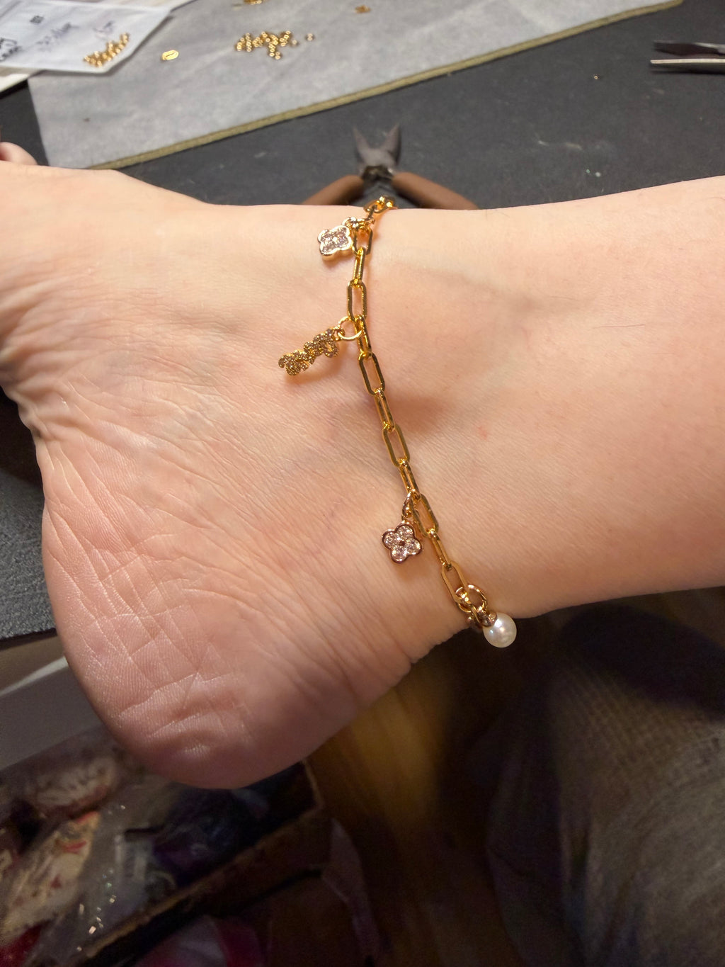 THE ALI ANKLET